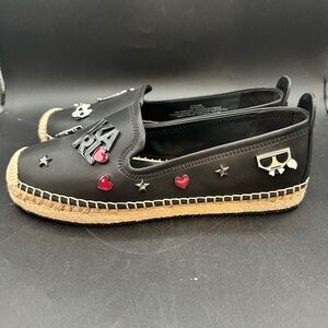 NWOB KARL LAGERFELD Malvie Logo Embellished Espadrilles Enamel Pins Black 8.5